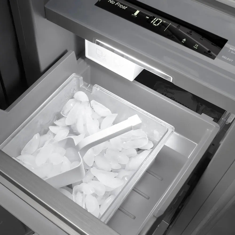 https://cdn.shopify.com/s/files/1/0596/2504/6223/files/zline--built--in--satin--stainless--steel--column--freezer--RCFVRZ-SN-18-CB--detail--ice--scoop.jpg?v=1750087371