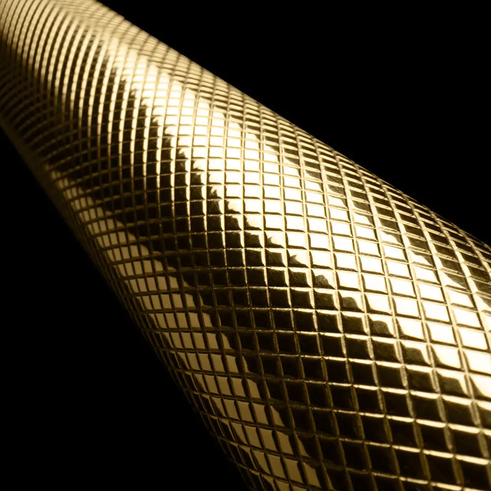 https://cdn.shopify.com/s/files/1/0596/2504/6223/files/zline--helix--handle--gold--black-studio--detail_0f03c1e2-63e9-4be6-ba06-81d463602494.jpg?v=1766503115