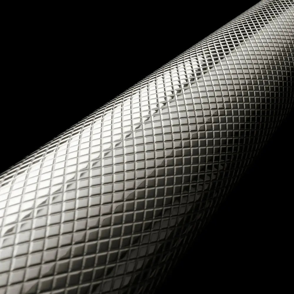 https://cdn.shopify.com/s/files/1/0596/2504/6223/files/zline--helix--handle--polished-nickel--black-studio--detail_8f9ff3ea-f621-470b-827c-f9f4a9ccbfa5.jpg?v=1760566452