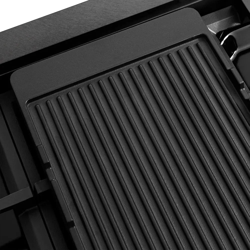 https://cdn.shopify.com/s/files/1/0596/2504/6223/files/zline--professional--black-satin--stainless--steel--dual-fuel--range--duopro--cooktop--PSDRBS--reversable--griddle--SR-GRNS--detail_af6813b3-1bf9-4ebe-a7ac-c21d3b3aba78.jpg?v=1766439187